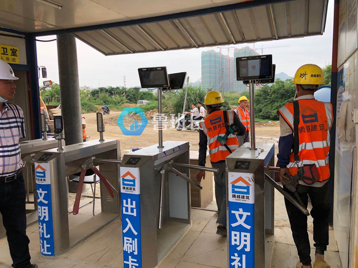 工地人臉識別系統(tǒng)，工地人臉識別考勤閘機